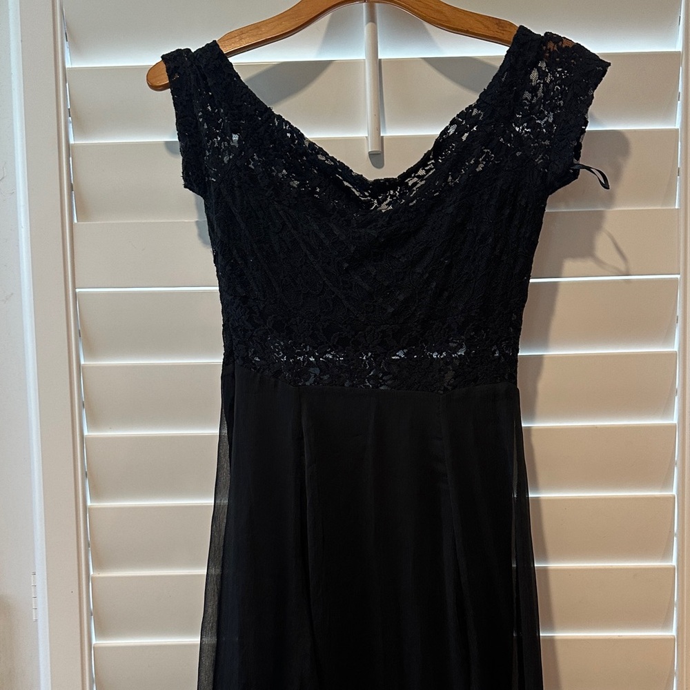 Free People Black Lace Off-Shoulder Dress – Size S